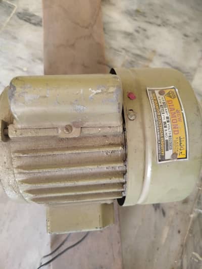 motor and dokey pump , donkey pump