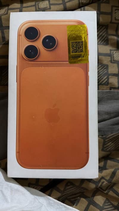 I PHONE 17 Pro With Box