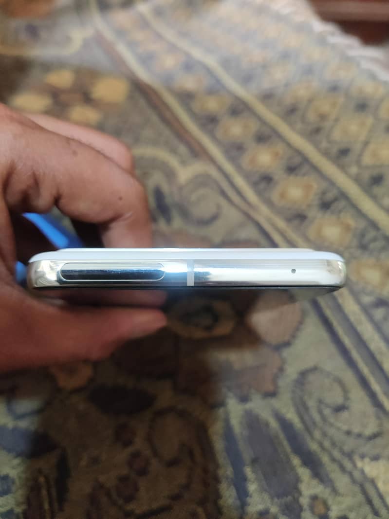 google pixel 8pro 12//\\128 4