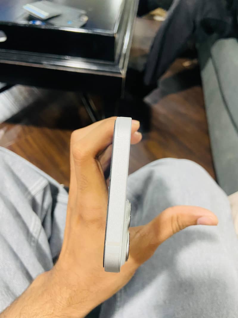 iphone 14 plus 3