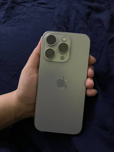 Apple iPhone 15 Pro