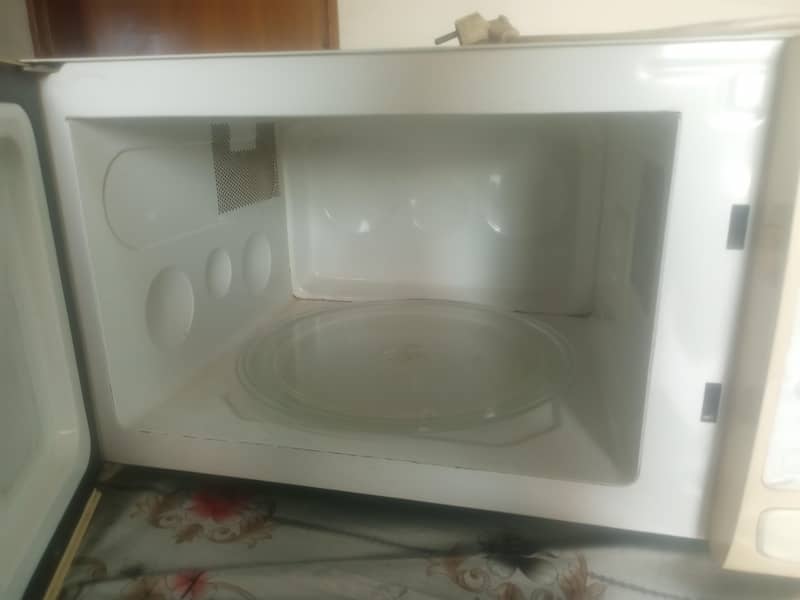 Microwave 2