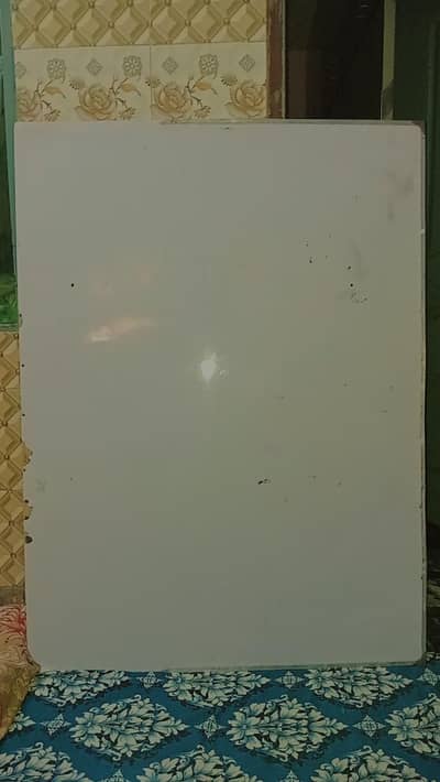 Used White Board 48x36 cm Good Condition