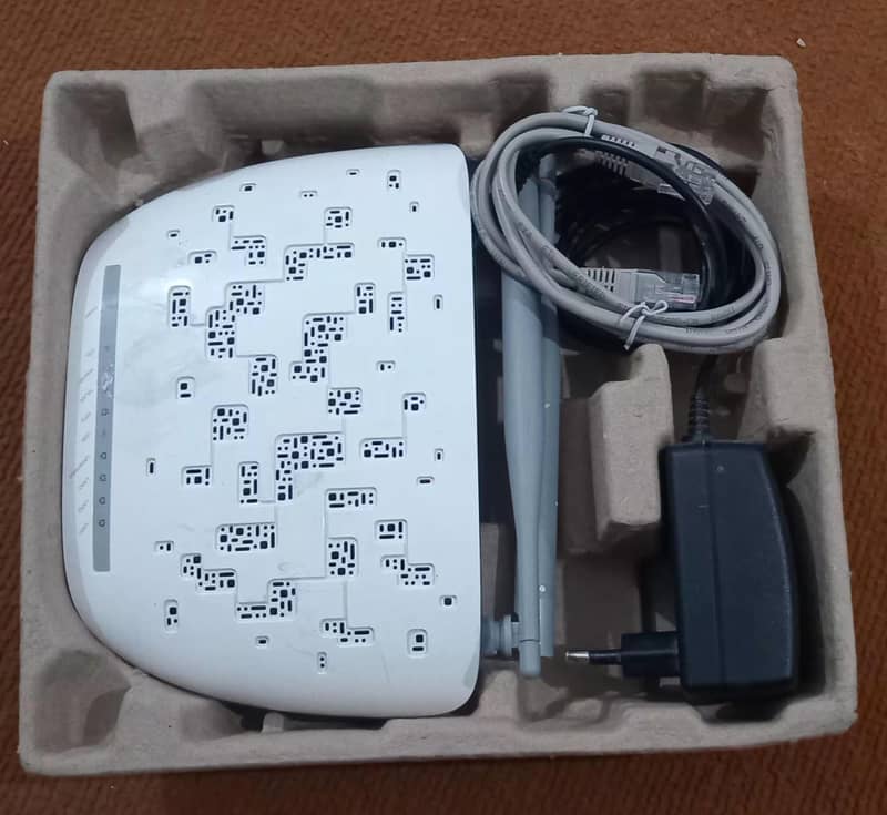 TP-link  Router 1