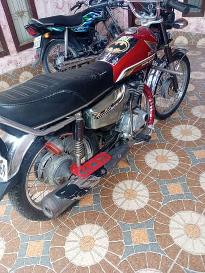 Honda 125 salafstar 03017040829