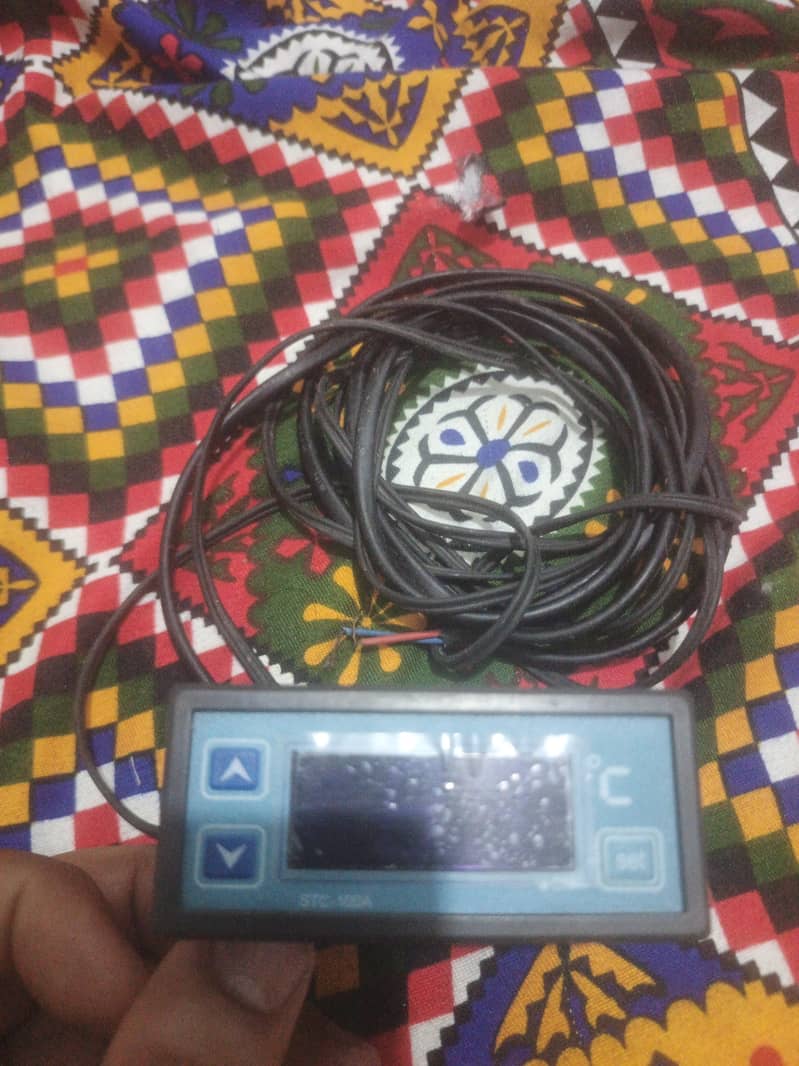 Temperature controller STC 100A 1