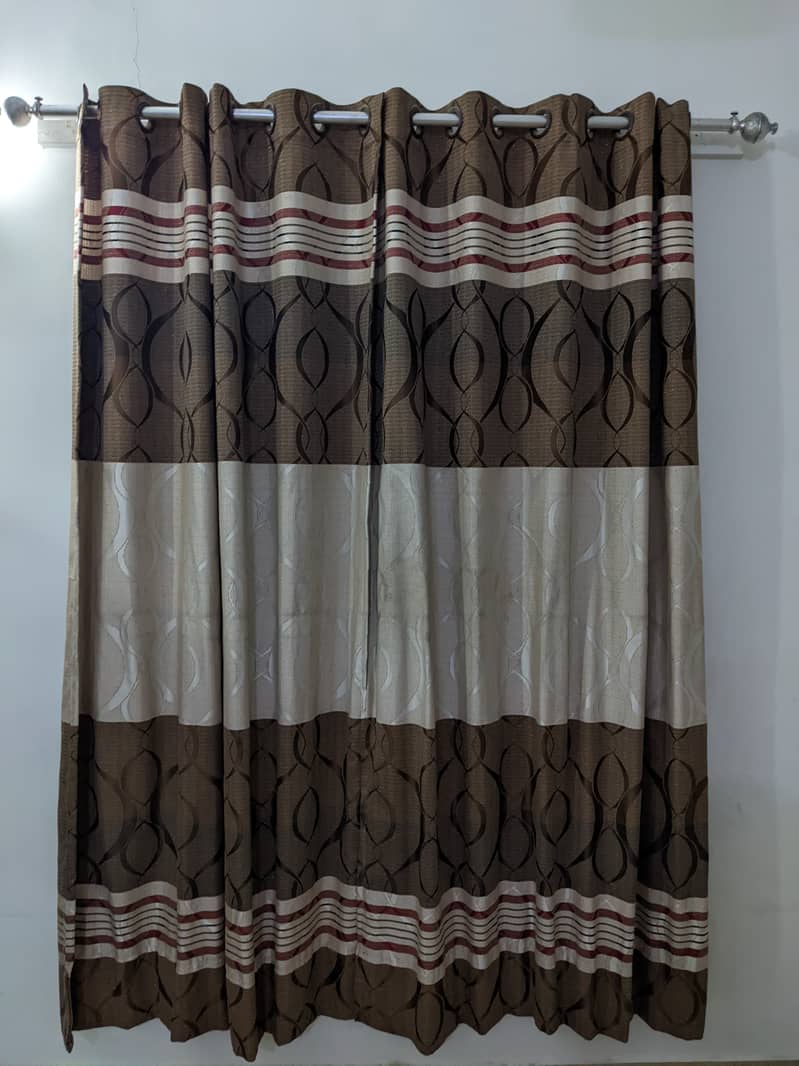 Curtains 0