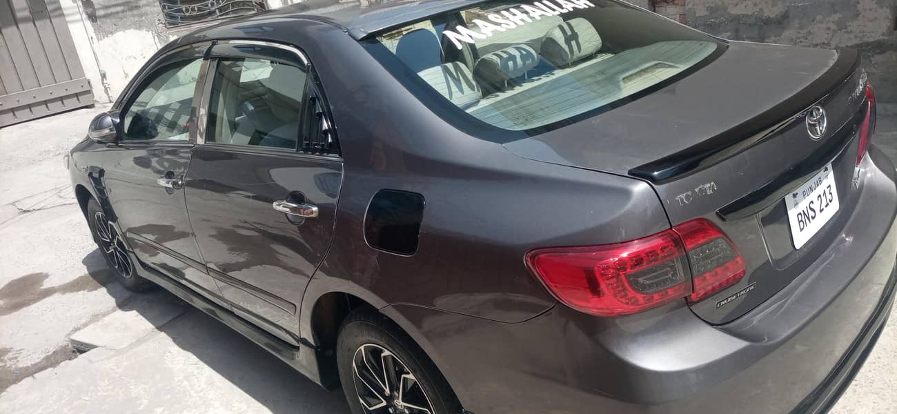 Corolla altis 11