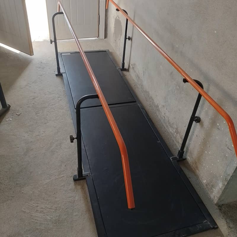 parallel walking bars for physiotherapy 1