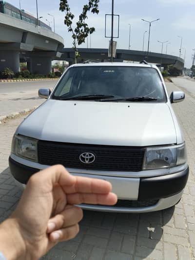 Toyota Probox 6/8