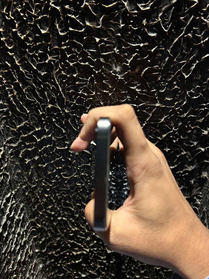 iPhone 12 pro 3