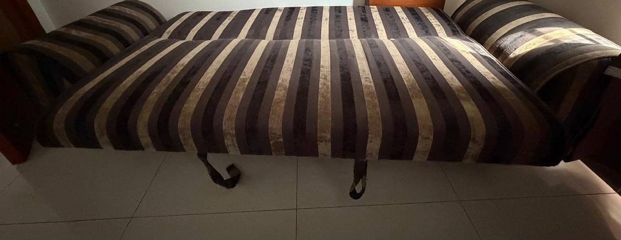 Sofa Cumbed 1