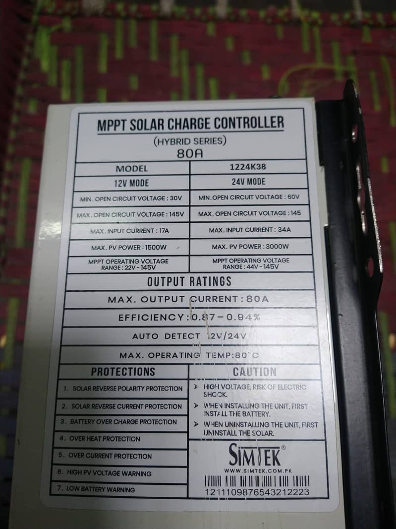 Simtek MPPT 80A solar charge controller 7