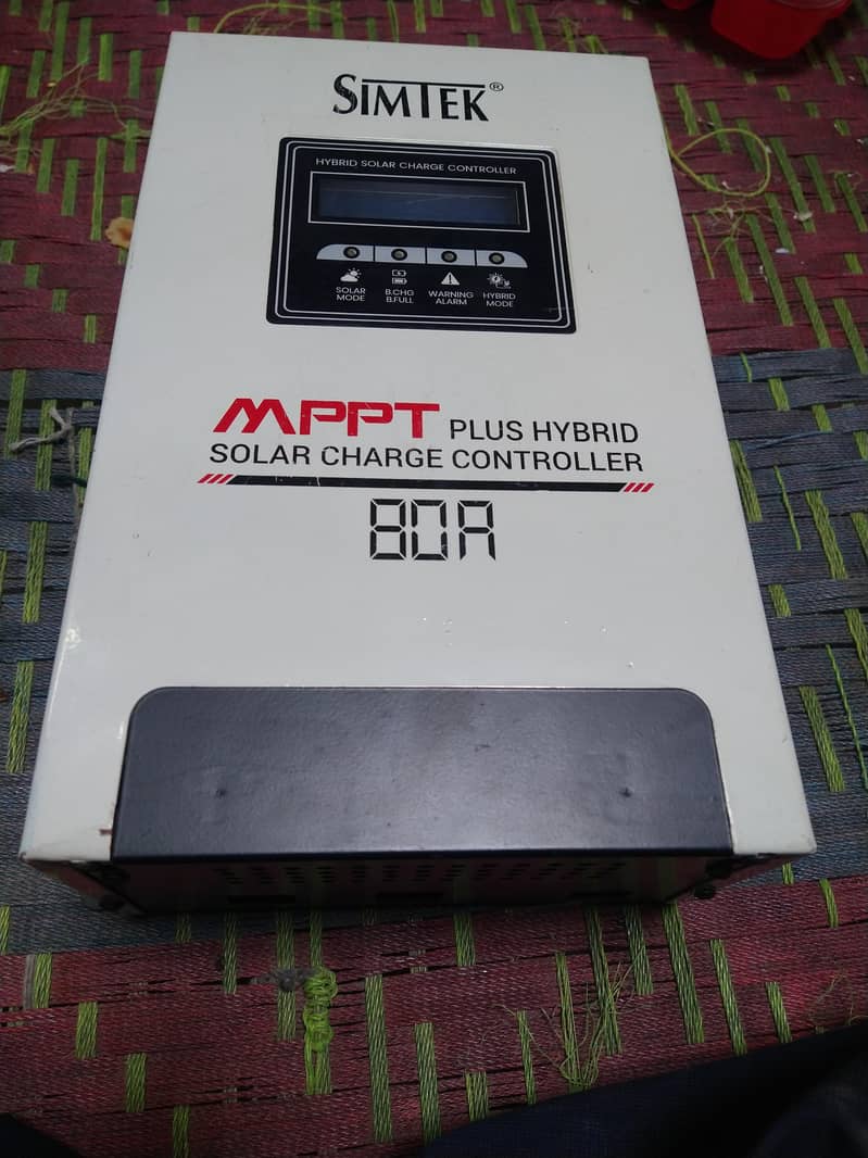 Simtek MPPT 80A solar charge controller 8