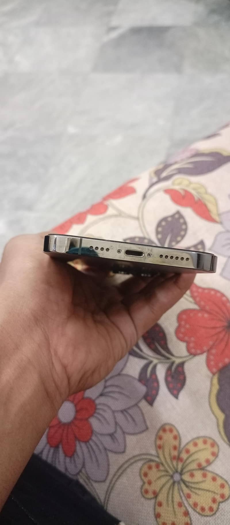 iphone 13 pro max 4