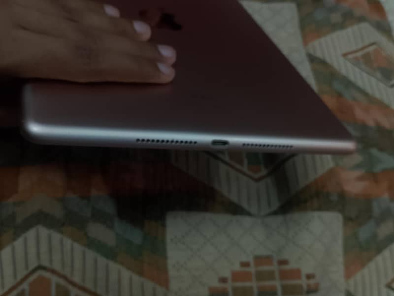 ipad 8 generation 2