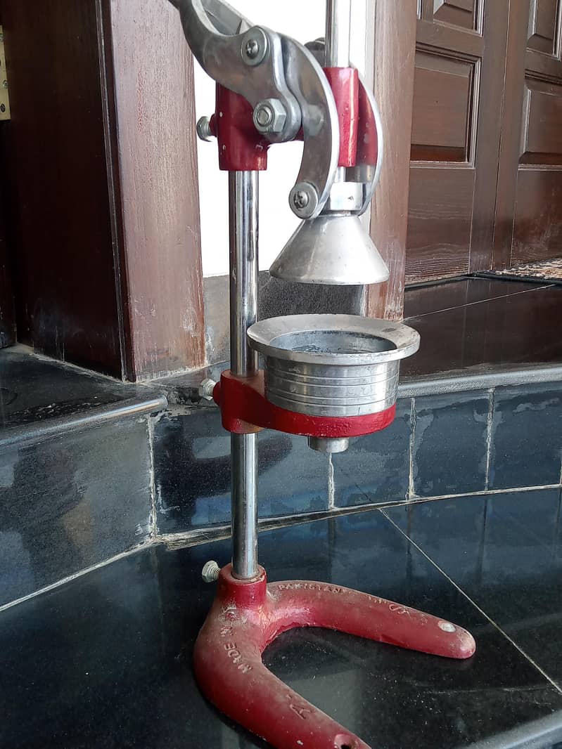 juicer machine 1