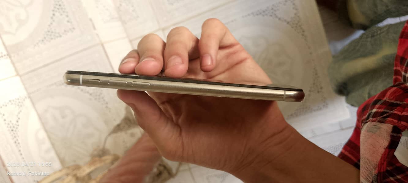 IPHONE X 5