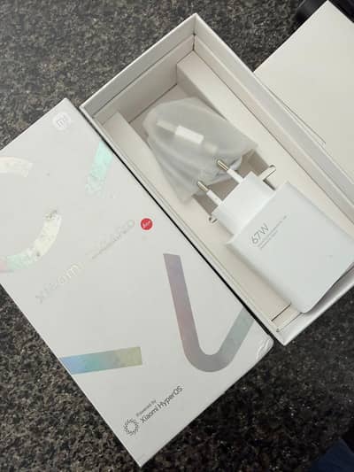 xiomi civi 4 pro 12Gb 512 GB.  exchange possible