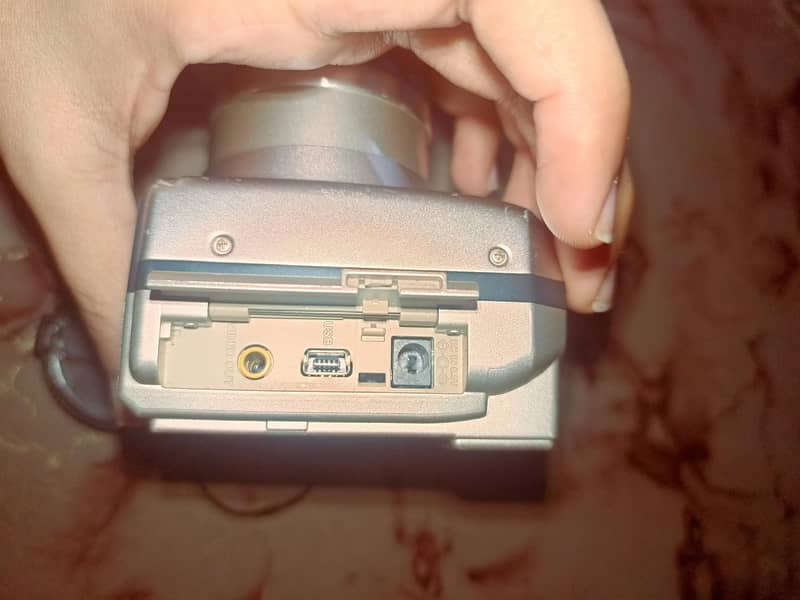 digital camera 4
