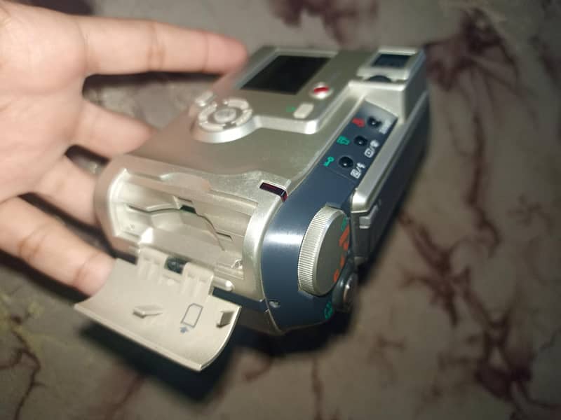 digital camera 5