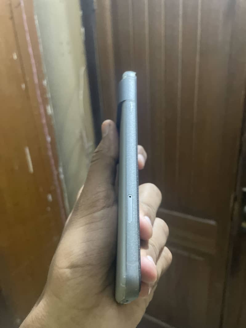 Google pixel 8 2