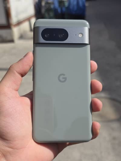 Google Pixel 8