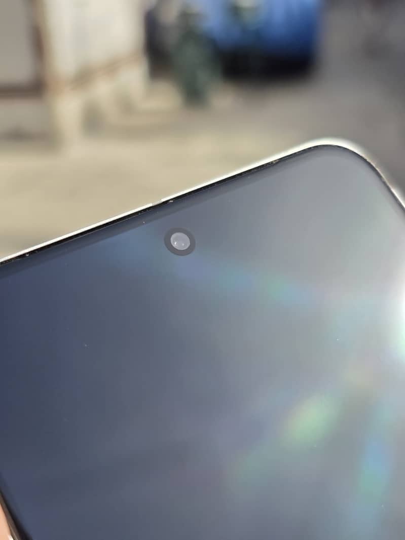 Google Pixel 8 5