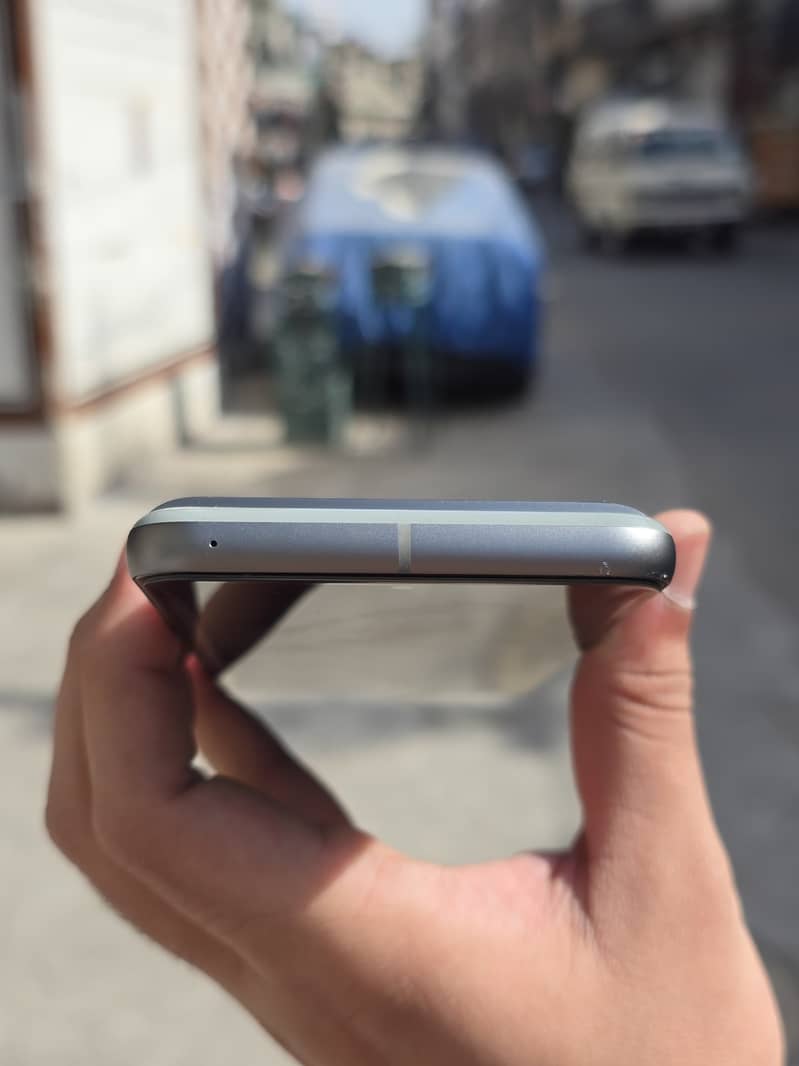Google Pixel 8 8