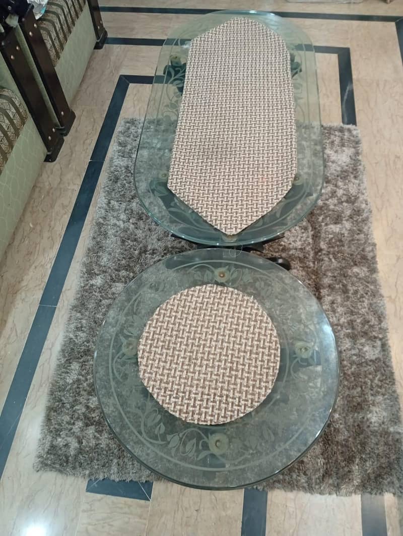 3 set table 4