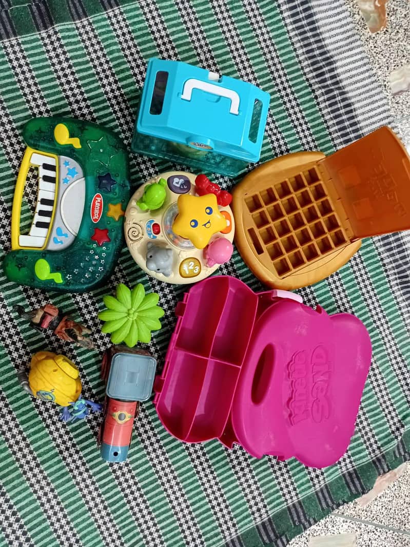 Different Toys 0