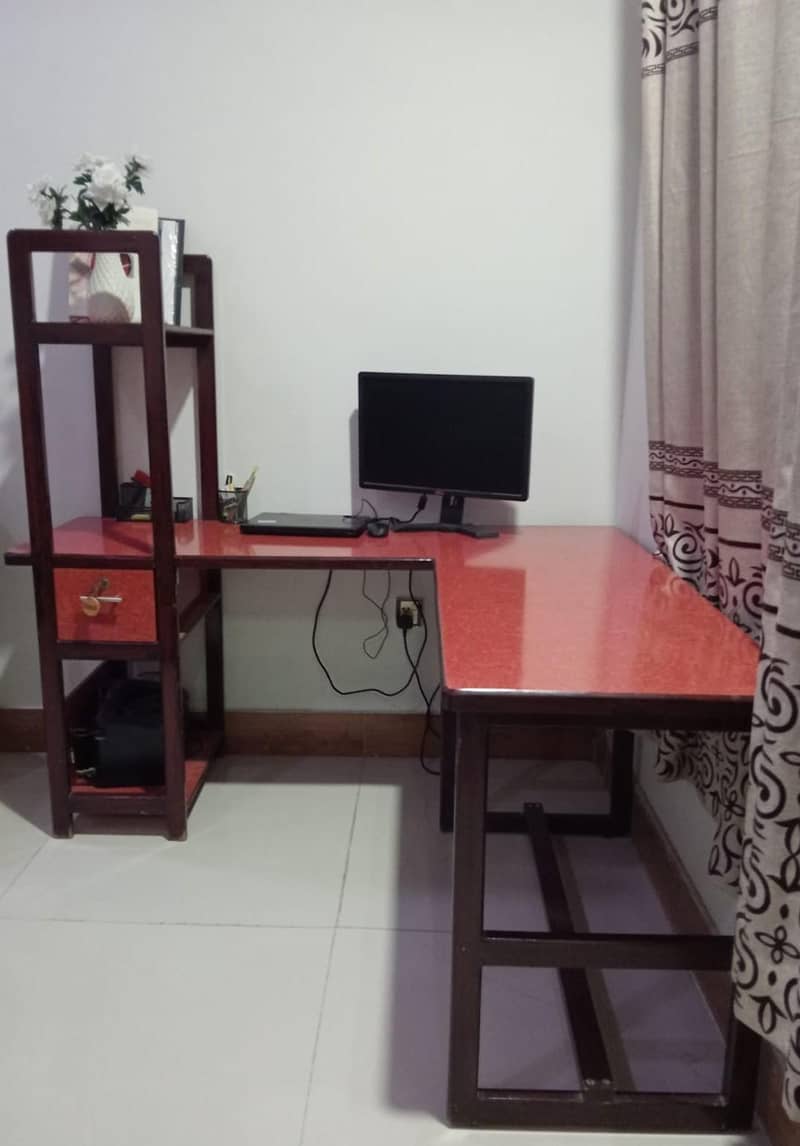 Study/Computer Table 1