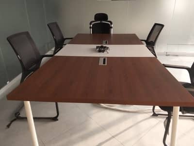 clusters/executive table/revolving chairs/office furniture/