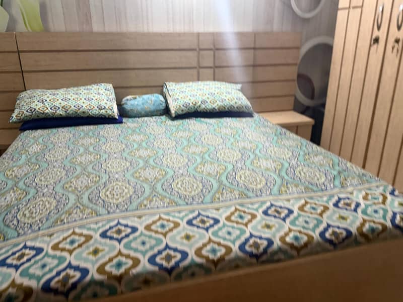Bed room set 1