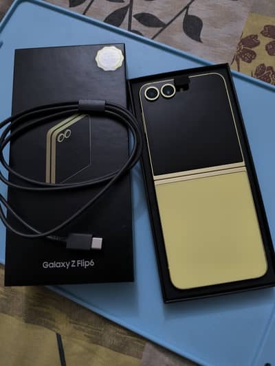 Samsung Galaxy Z Flip 6 PTA Approved 11 months Warranty