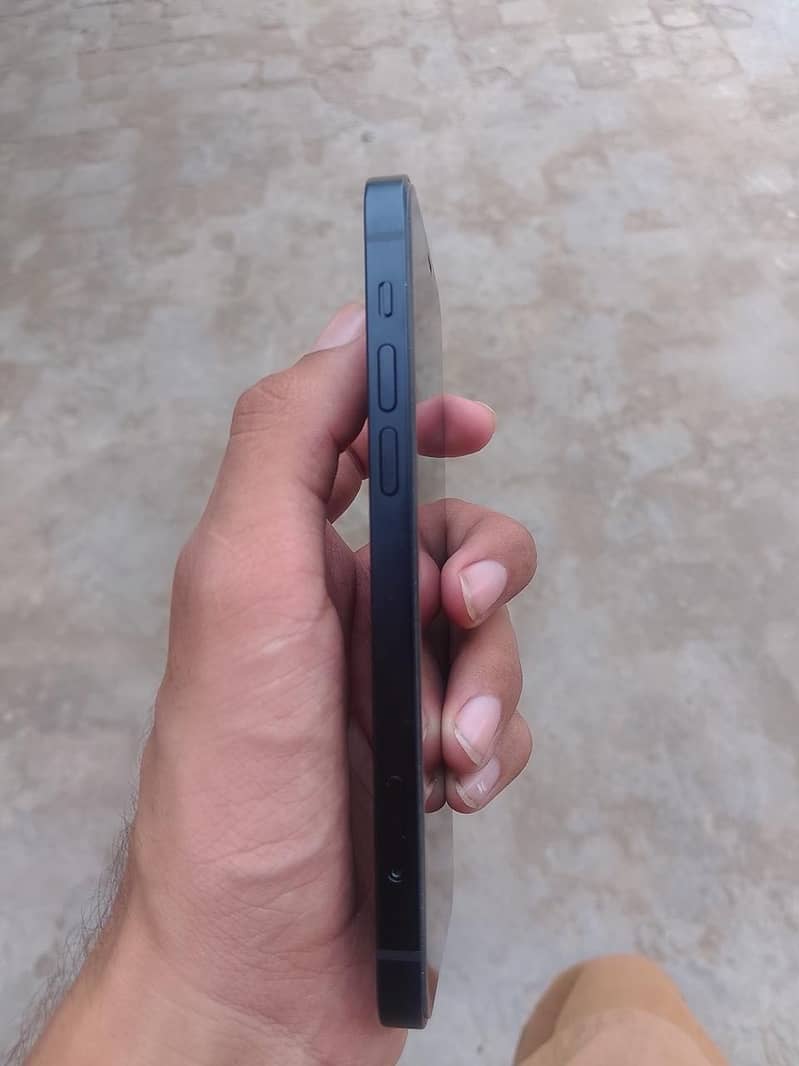 iPhone 12 5