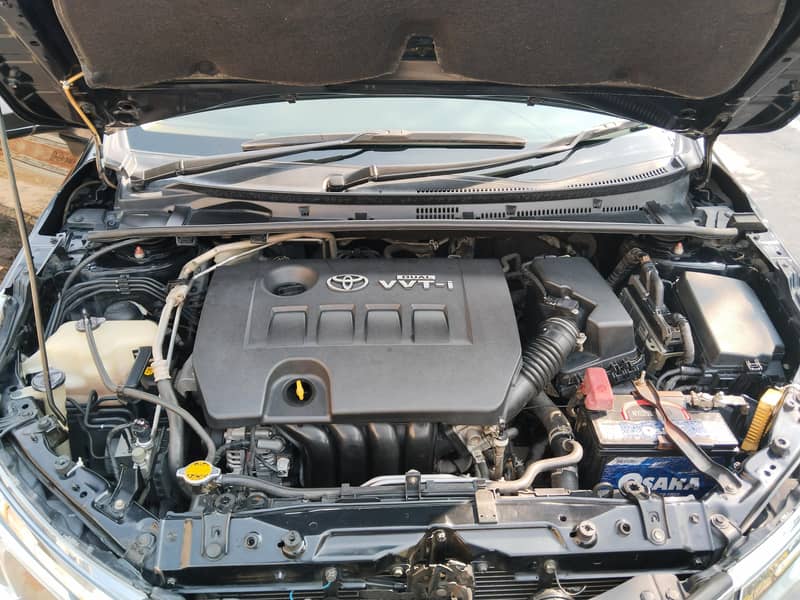 Corolla altis 15