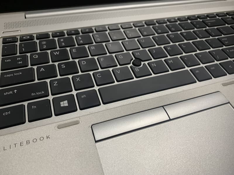 HP E-Lite Book 5