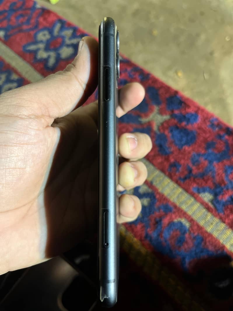 iphone 11 3