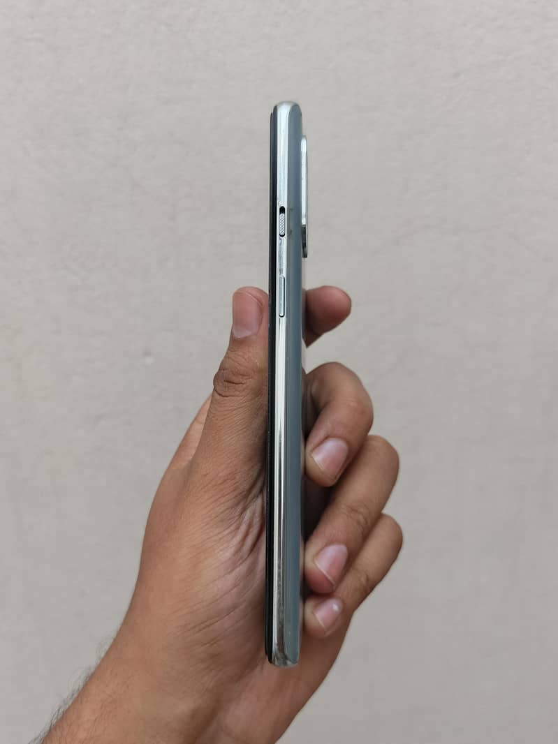 Oneplus 8t 3