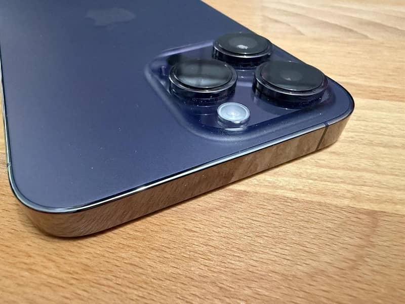 ipone 14 pro max 4