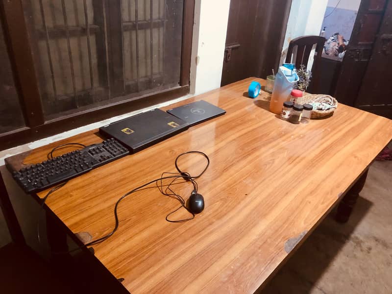 Premium Quality Dining Table Set 5