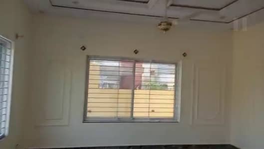 A Prime Location 3 Marla House Located In Girja Road Is Available For sale