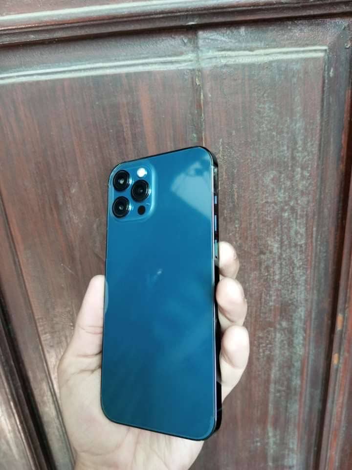 iPhone 12 pro max 5