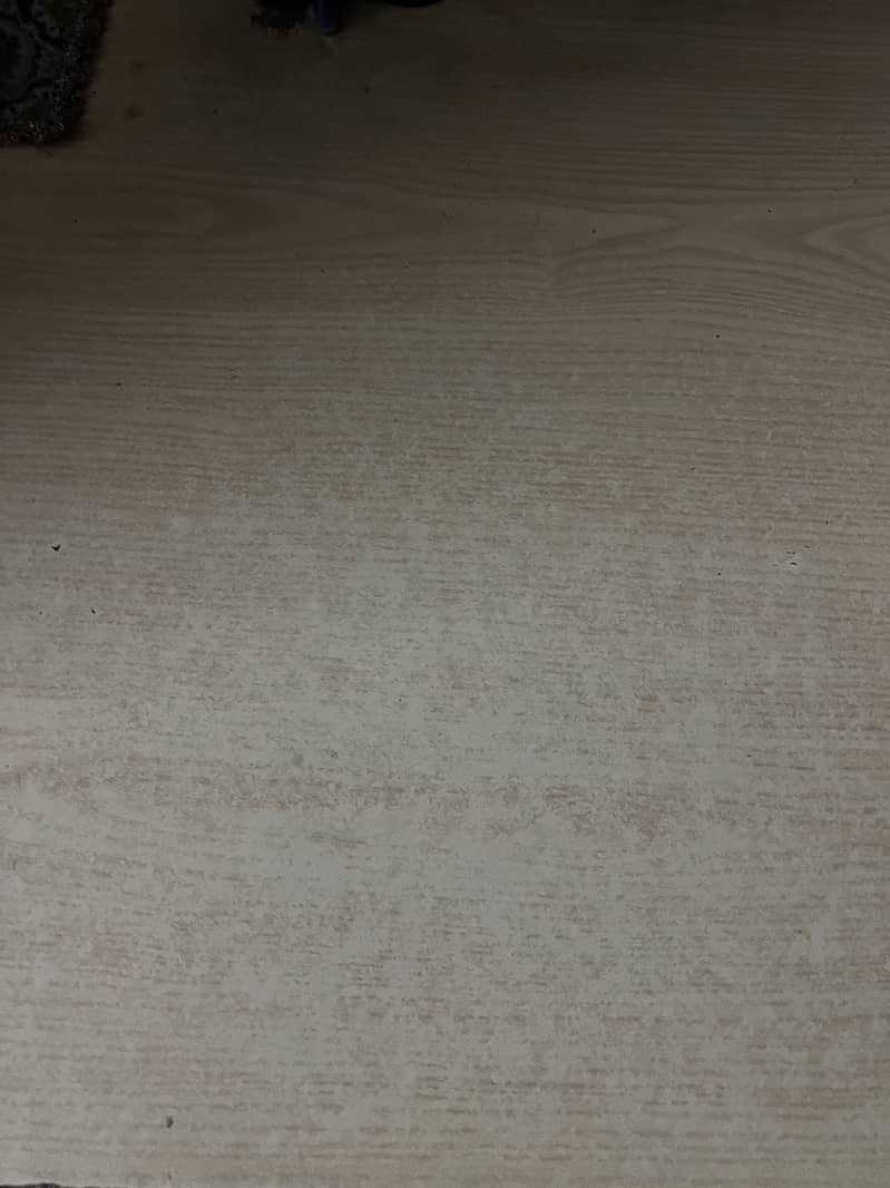 Computer Table 1