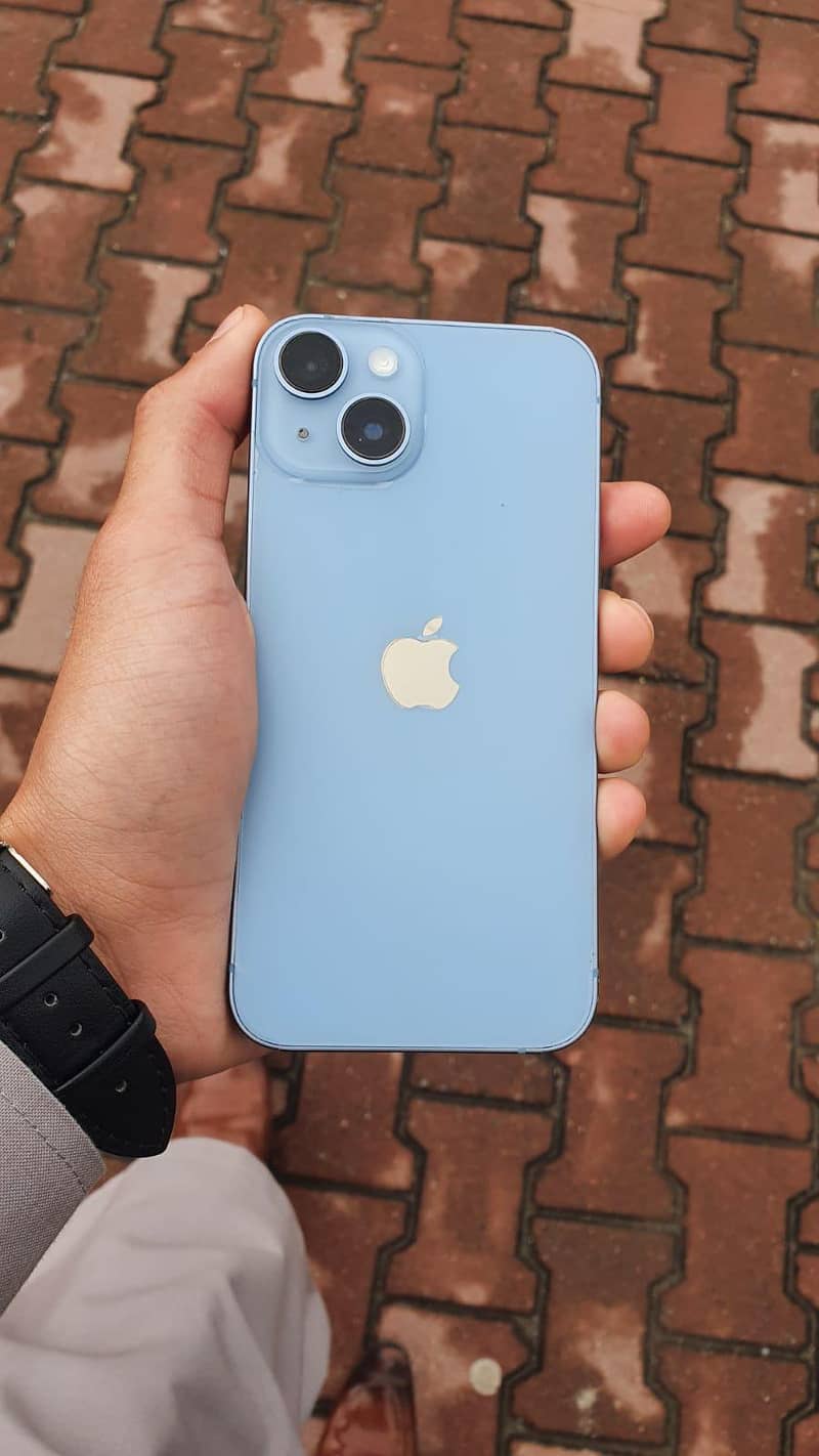 iPhone 14 Jv 0