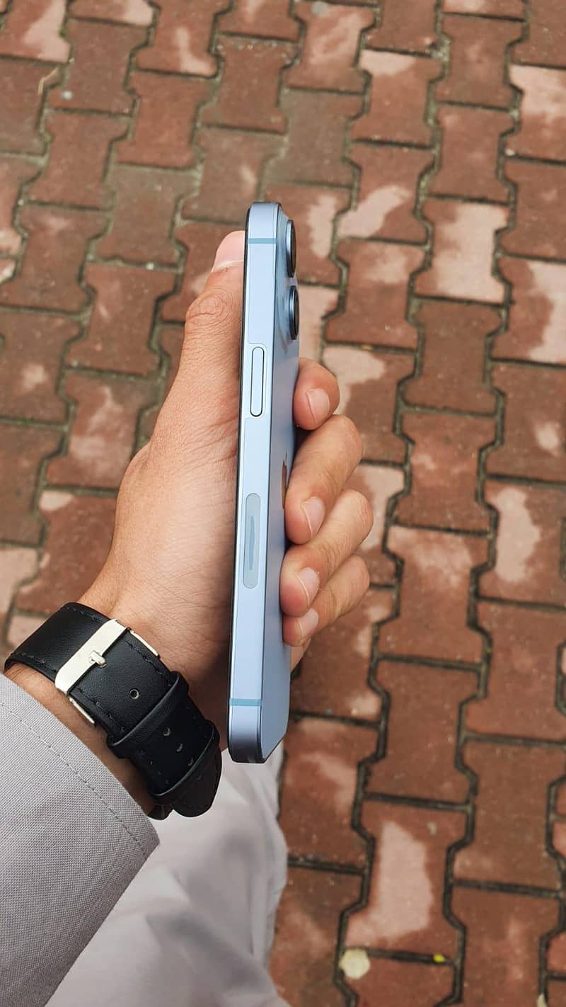 iPhone 14 Jv 3