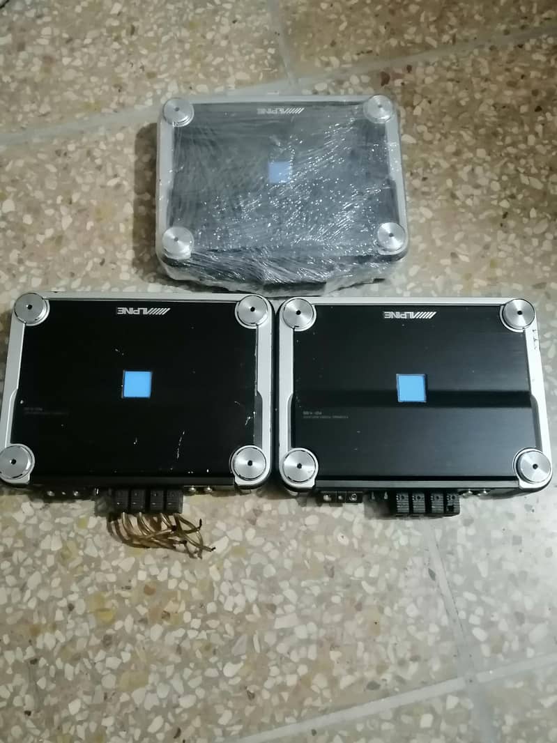 amplifiers subs speakers 3
