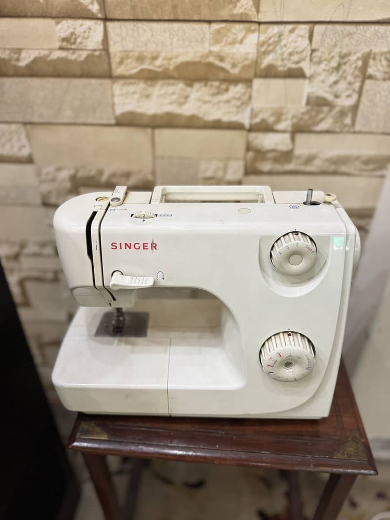 singer sewing machine 0