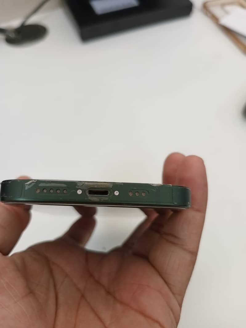 Iphone 13 2